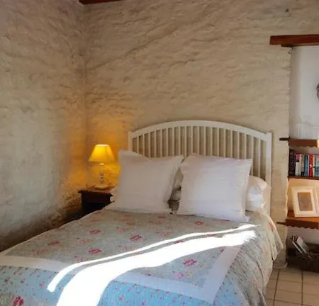 Mortafond-l'echappee Douce, Charming Rural Retreat Nyaraló Néré